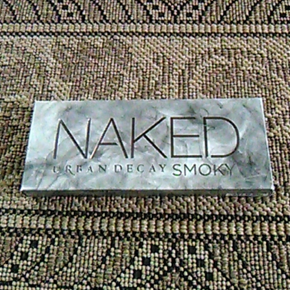 Urban Decay Naked Smoky Eye Palette